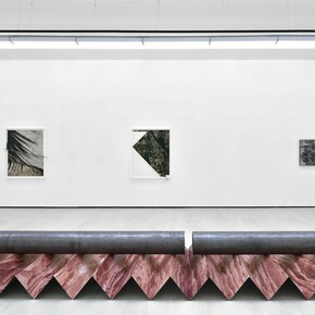 Letha Wilson, Surface Moves. Courtesy of Galerie Christophe Gaillard