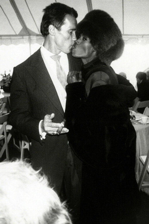 Famous for Fifteen Minutes. Courtesy of Hedges Projects