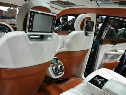 Intérieur du Bentley EXP 9 F concept