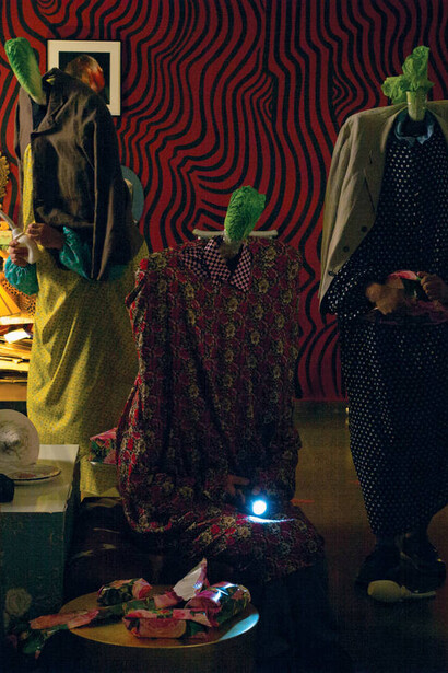 Ramin Haer­izadeh, Rokni Haer­izadeh, and Hesam Rahmanian. Courtesy of SCHIRN