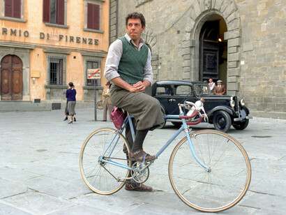 Francesco Favino interpreta Gino Bartali