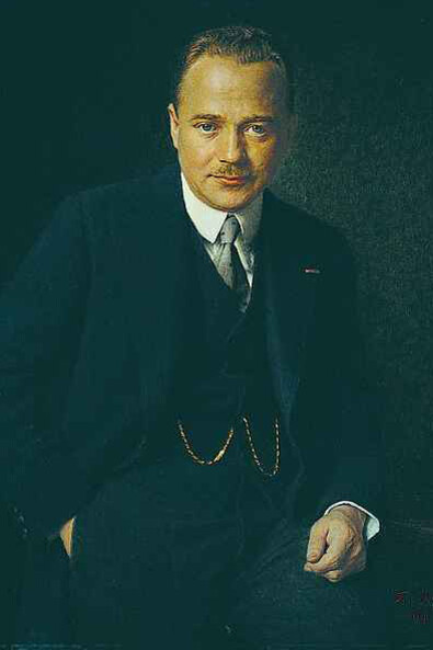 Republic and Dictatorship. Courtesy of Heeresgeschichtliches Museum