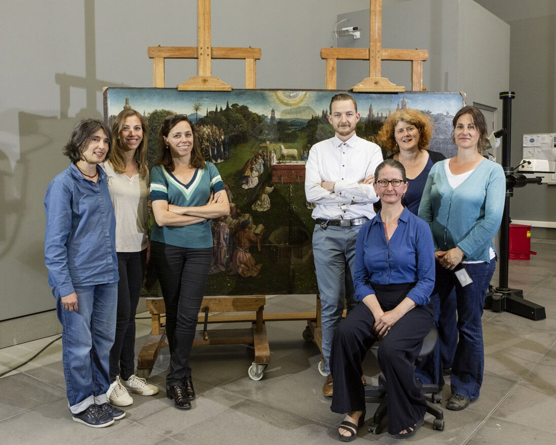Restoration of the Ghent Altarpiece. Courtesy of Musée des Beaux-Arts de Gand
