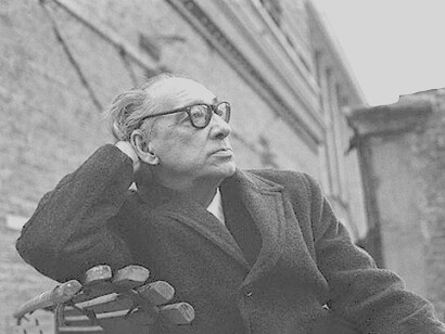 El escritor uruguayo Juan Carlos Onetti, Premio Cervantes 1980