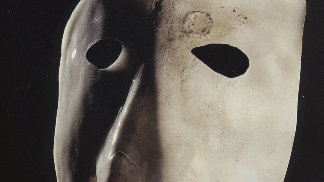 Gaetano Pesce. Courtesy of Glass Museum