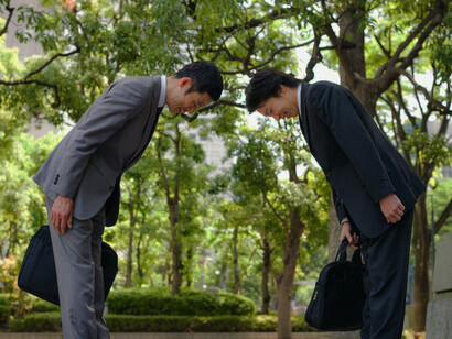 Hay que buscarla, hay que hacerse de ella, puesto que al experimentarla se exalta lo mejor de la persona, se potencia lo humano