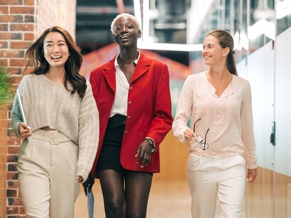 Companheiras de trabalho bem sucedidas