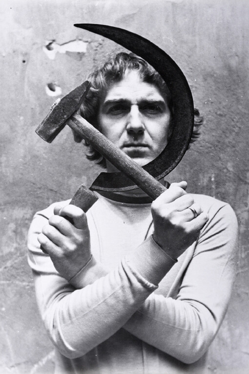 Sándor Pinczehelyi, "Sickle and Hammer", 1973, b/w photography, gelatine silver print on archival paper, 29 × 21 cm, ed. 5/5, © WCM