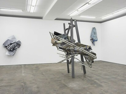 Olaf Metzel, Exhibition view. Courtesy of Wentrup