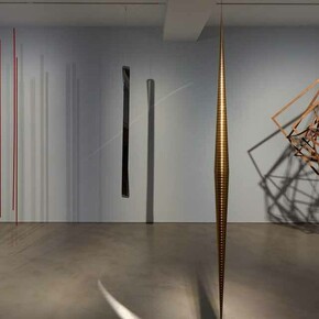 Suspension. Courtesy of Olivier Malingue Gallery