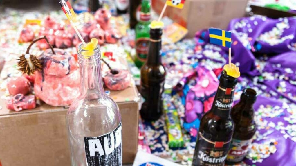 To do something effortless, en passant. Courtesy of Das Esszimmer