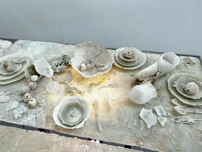 Pezzi di arte fragili di Joan Crous