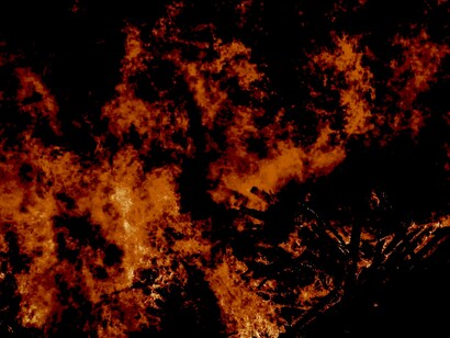 El fuego todo lo devora