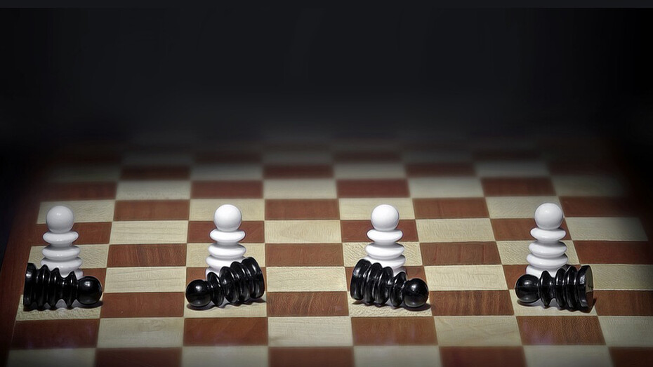 Cuando el blanco se impone pierde la humanidad 