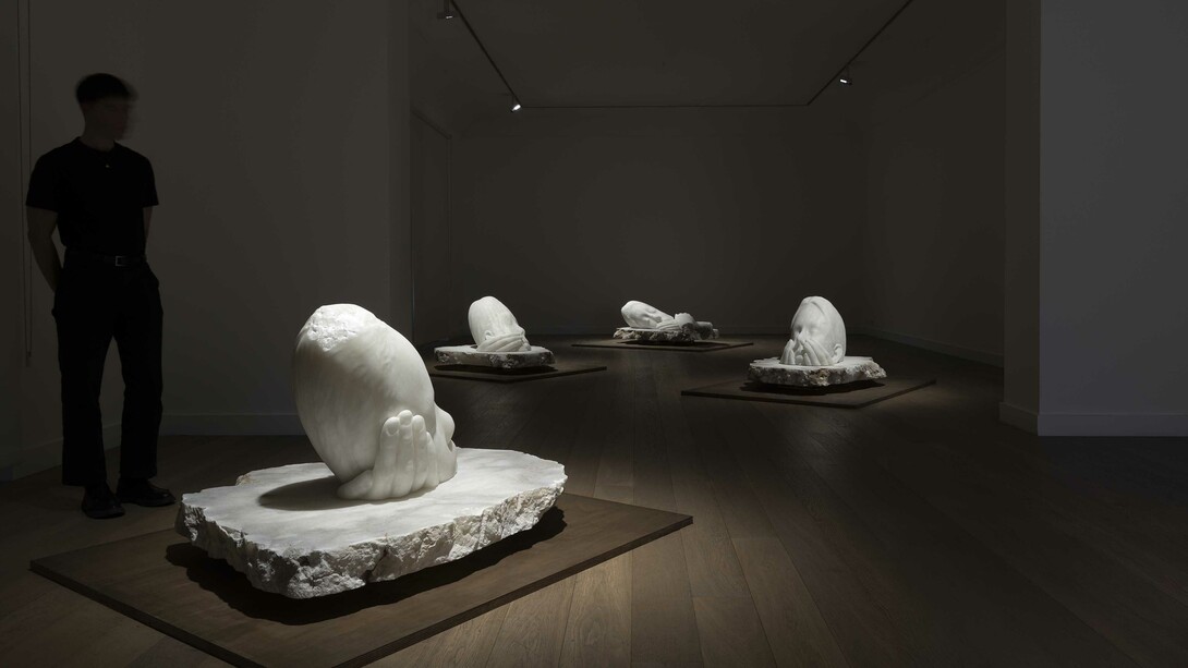 Jaume Plensa, 5 rêves, 5 désirs, exhibition view. Courtesy of Galerie Lelong