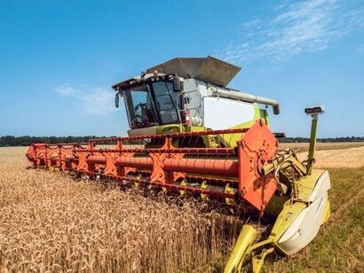 A causa do sertanejo brasileiro é a indústria do agronegócio