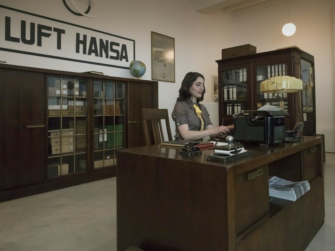 Robert Kuśmirowski, Exhibition view. Courtesy of Żak | Branicka