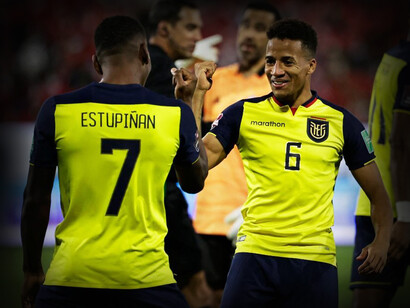 Pervis Estupiñán y Byron Castillo, jugadores de fútbol ecuatorianos