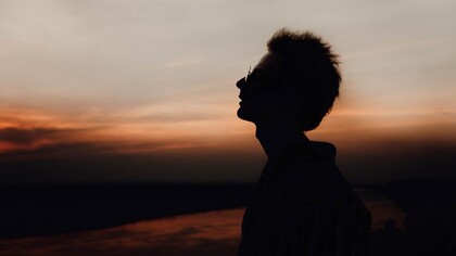 Der wahre Kunstschreiber der modernen Zeit weiß, dass gute Texte aus Blut und Leiden gemacht werden