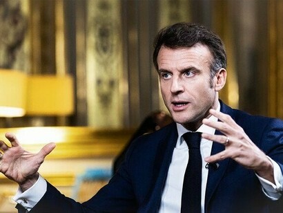 Emmanuel Macron. Le Président français, et avec lui les principaux dirigeants européens, oublient qu’une autre position sur la crise actuelle est possible © El Pais