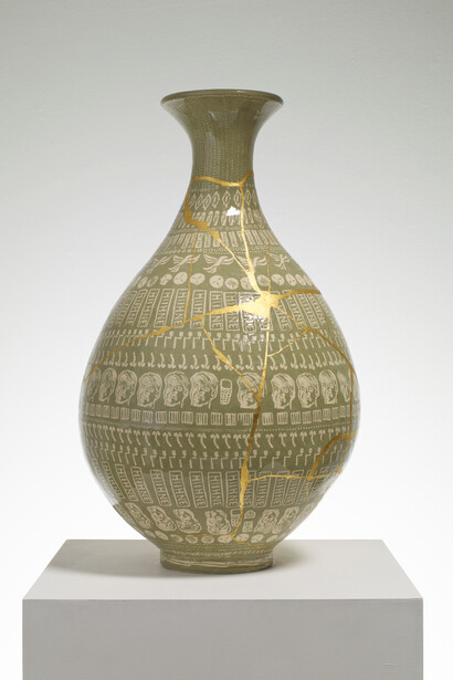 The Huhne Vase, 2014, Courtesy the Artist and Victoria Miro, London © Grayson Perry