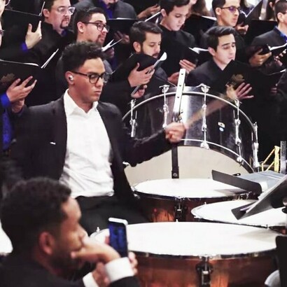 Presentación del réquiem con estudiantes avanzados y profesores de la Escuela Municipal de Música de Paraíso y el Coro de Artes Musicales de la Universidad de Costa Rica