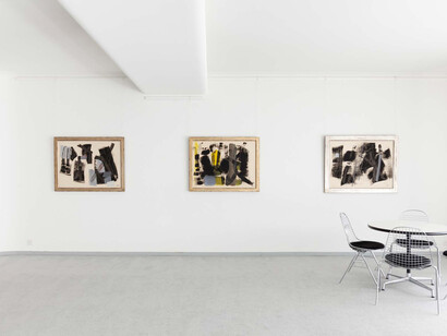 Fritz Winter, Paths to the documenta (1949-1955), exhibition view. Courtesy of Galerie Henze and Ketterer