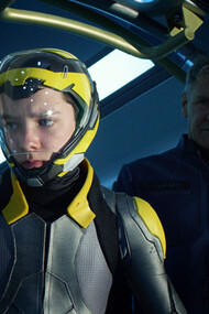 Asa Butterfield y Harrison Ford en la adaptación al cine de "El juego de Ender"