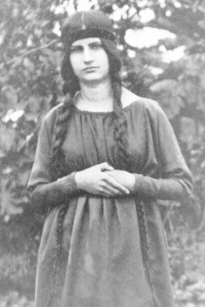 Jeanne Hébutèrne