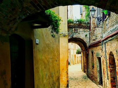Vicoli del Paese Alto. Ph Francesco Lucade