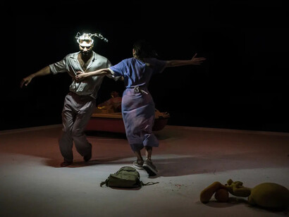 Ahouvi. Avec l'aimable autorisation du Les Célestins, Théâtre de Lyon