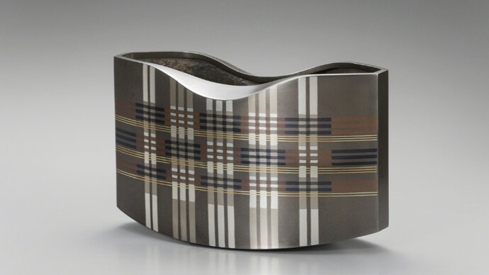 Japanese Ceramics and Metalwork in Contemporary Design. Courtesy of Onishi Gallery