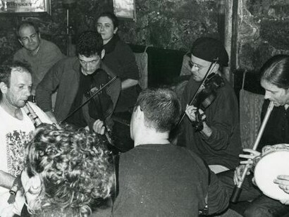 La tradición está siendo reivindicada y recuperada por un considerable número de instituciones y asociaciones