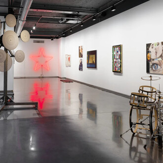 Various artists, Don’t look back, exhibition view. Courtesy of Unit Gallery