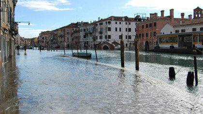 Acqua alta a Venezia. L'allagamento del 12 novembre 2019 per pochi centimetri non fu la peggior inondazione storica di Venezia