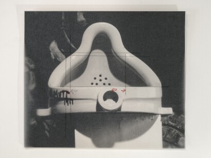 Sturtevant, Duchamp Fontaine, Black & white photograph hand print, 20,2 x 23,4 cm (7,95 x 9,21 in). Courtesy of Galerie Thaddaeus Ropac