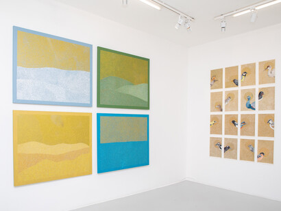 Welcome to Paradise, Under the Golden Skies. Courtesy of Galerie Iragui