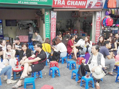 Hanoi, ristoro attorno alla Cattedrale di St. Joseph