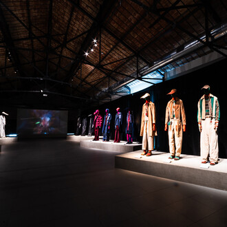 Velvet mi amor, vista della mostra. Per gentile concessione del Museo del Tessuto