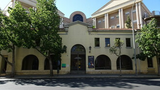 Lugar de la antigua prisión donde fue fusilado el fundador de la Falange, José Antonio Primo de Rivera (20 de noviembre 1936), hoy renovada, Alicante, España
