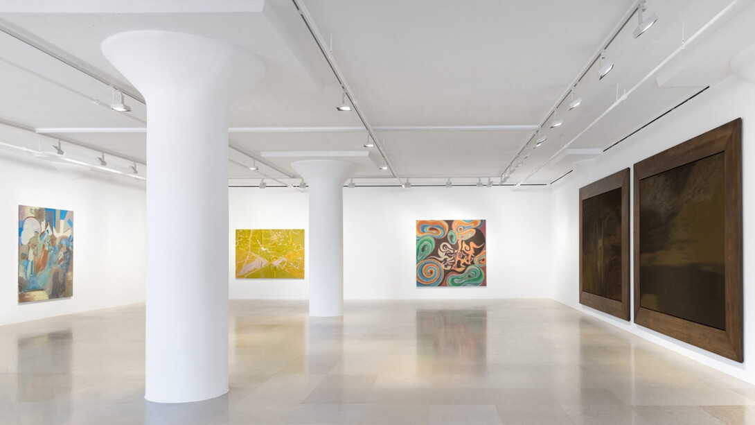 Various artists, Spangled mind, exhibition view. Courtesy of Greene Naftali