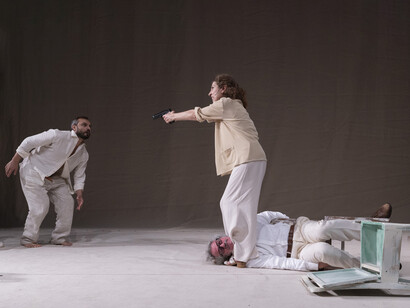 La morte e la fanciulla: con tre personaggi l’autore fa una tragedia greca contemporanea del ’900, foto Salvatore Pastore