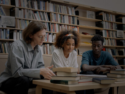 Letture. Sperimentare il nuovo è una strada per trovare ciò che più si abbina al nostro modo di essere. Un libro che ci piace è anche il libro giusto per quel momento della nostra vita