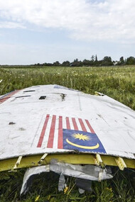 I resti dell'aereo malese