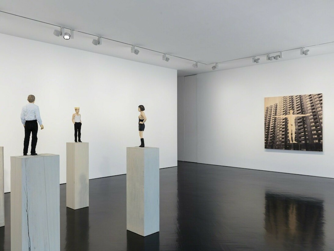 Stephan Balkenhol, Exhibition view. Courtesy of Stephen Friedman Gallery