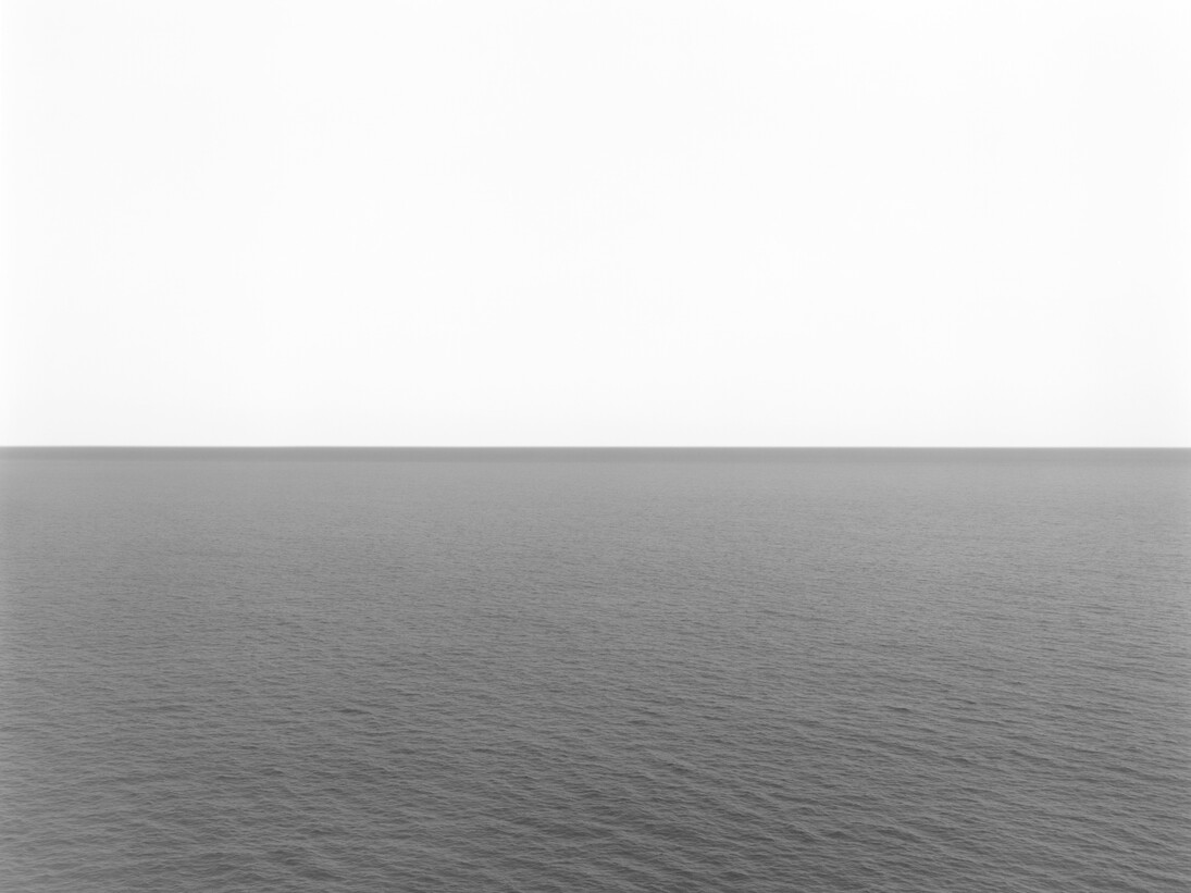 Hiroshi Sugimoto, Tyrrhenian Sea, Conca, 1994, stampa ai sali d’argento, 119,5 x 149 cm, Courtesy l’artista
