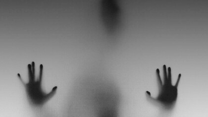 Le châtiment ne s’arrête pas lorsqu’il termine le trajet