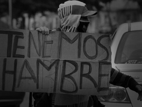 Las intervenciones de los gobiernos deberían de ir encaminadas a salvar a las medianas y pequeñas empresas, ya que estas son el principal tejido productivo y las que dan sustento a un mayor número de personas