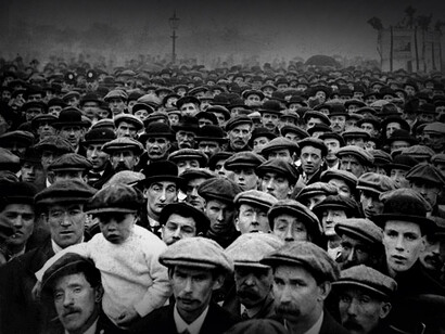 Foto de la Huelga General de 1926 en Reino Unido por las condiciones laborales de los trabajadores