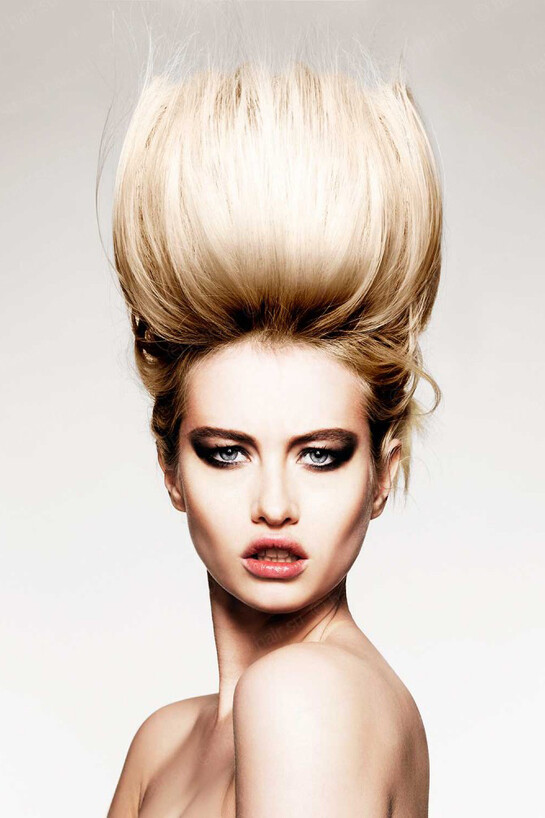 Estilo de peinado voluminoso 2015